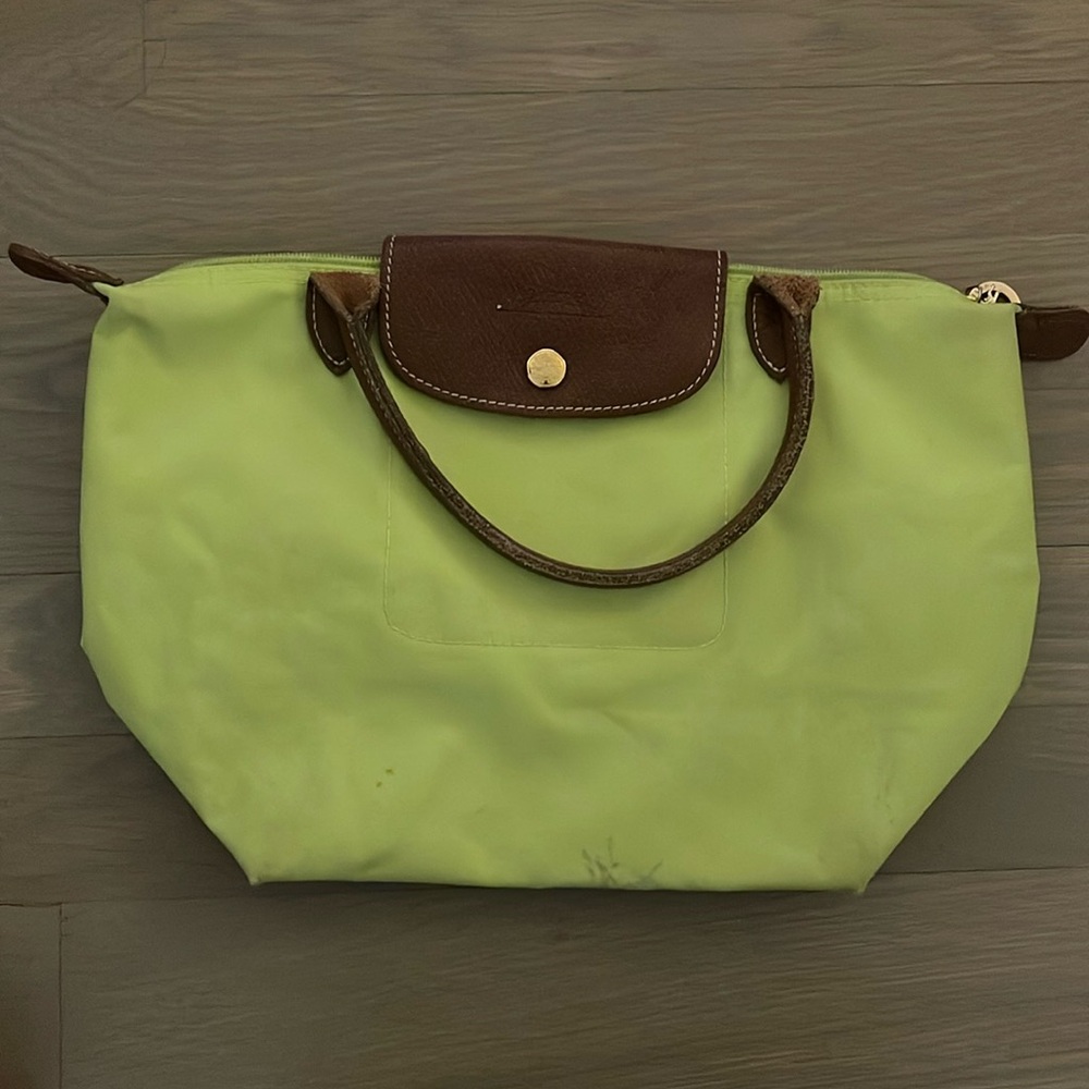 Small longchamp Le pliage in lime green